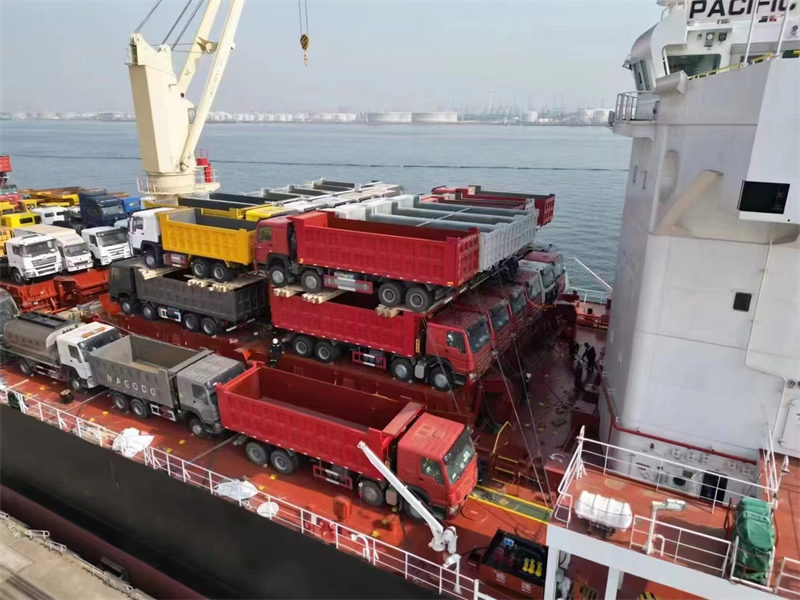 howo trucks shipping