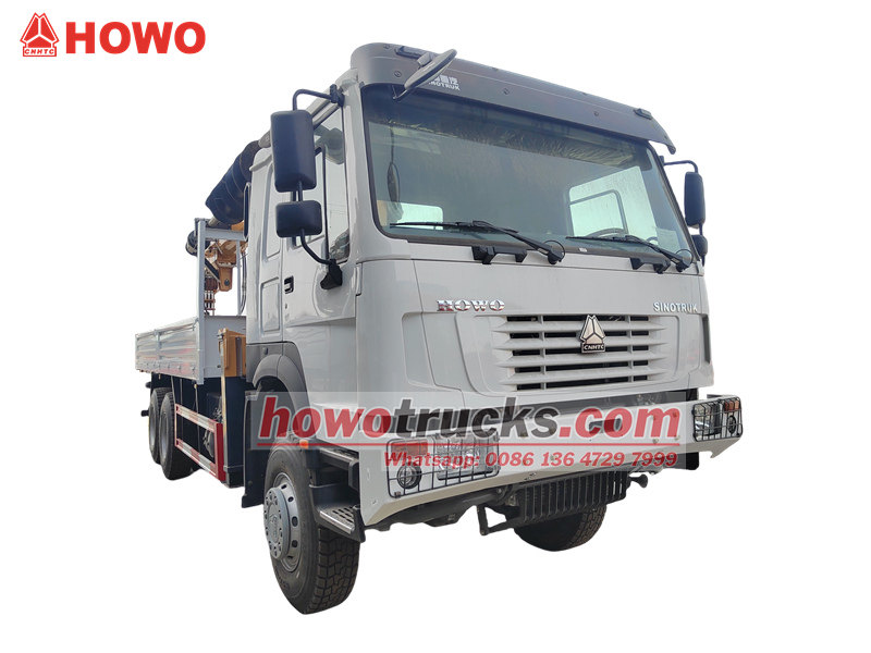 HOWO 6×6 off-road crane truck