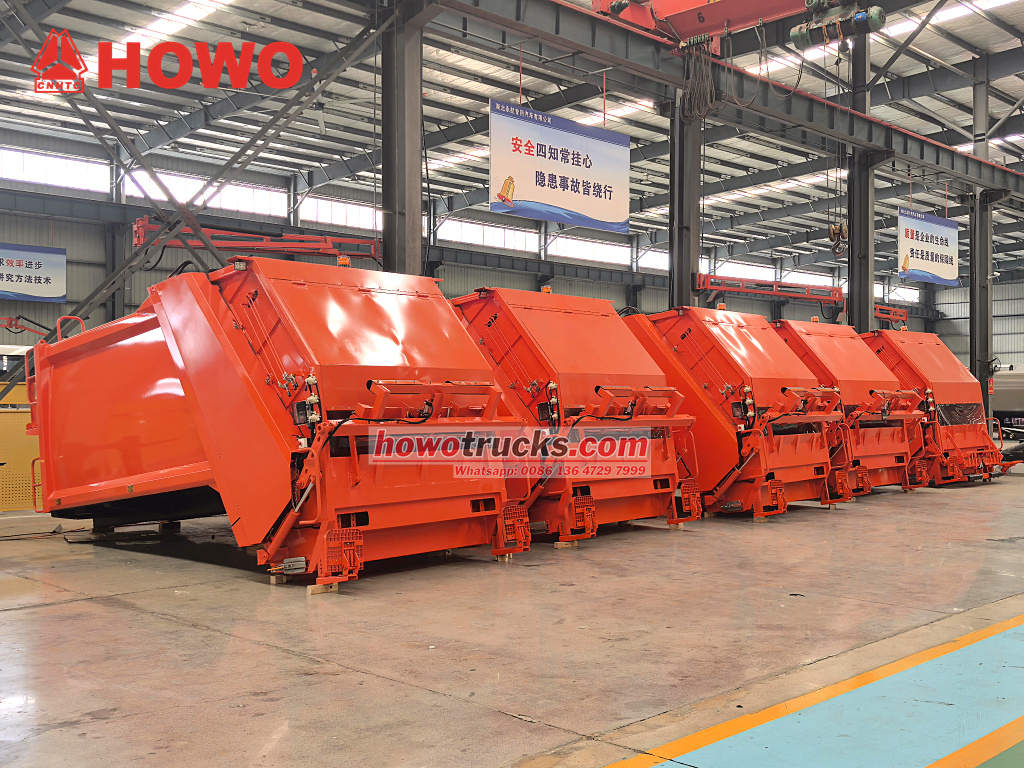 Rear Loder Compactor Body