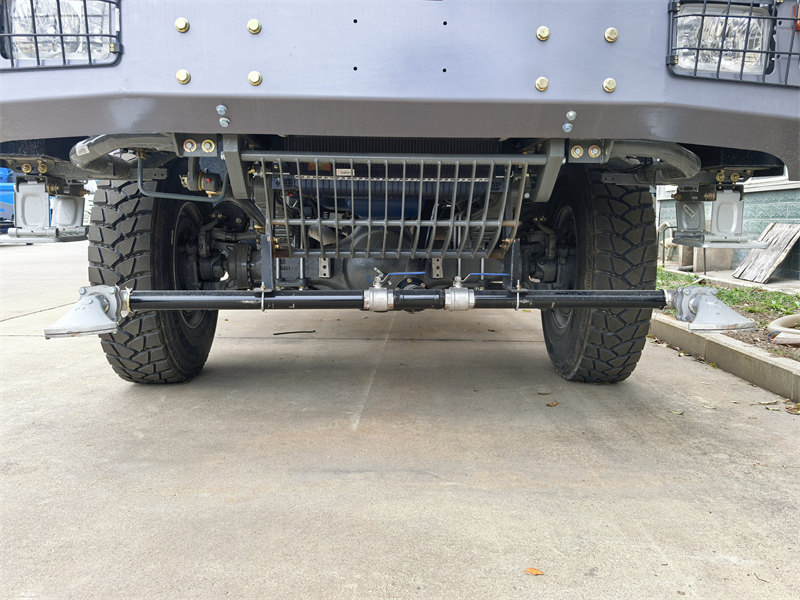 Howo water tank truck