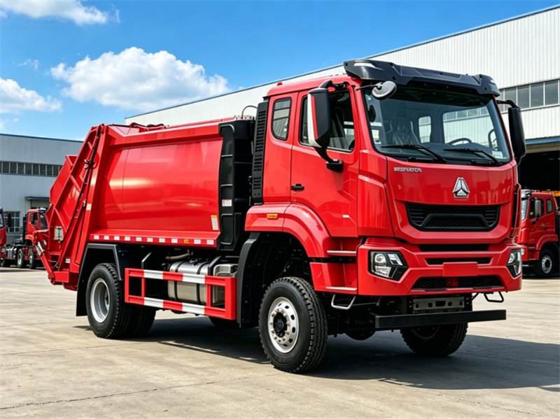 HOWO garbage compactor truck